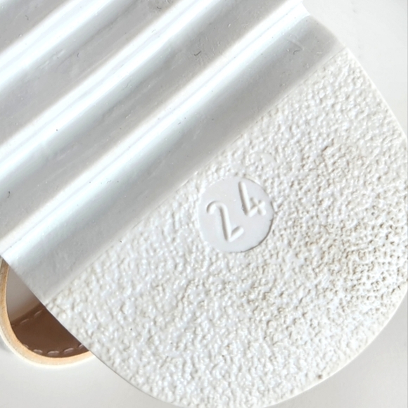 3T Size EU:24/US:8 Toddler Girls Summer White Sandals with Rainbow Embroidery - Picture 10 of 12